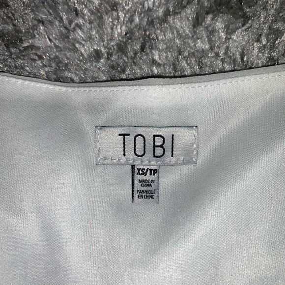 White Tobi dress with see through lace - Picture 4 of 8